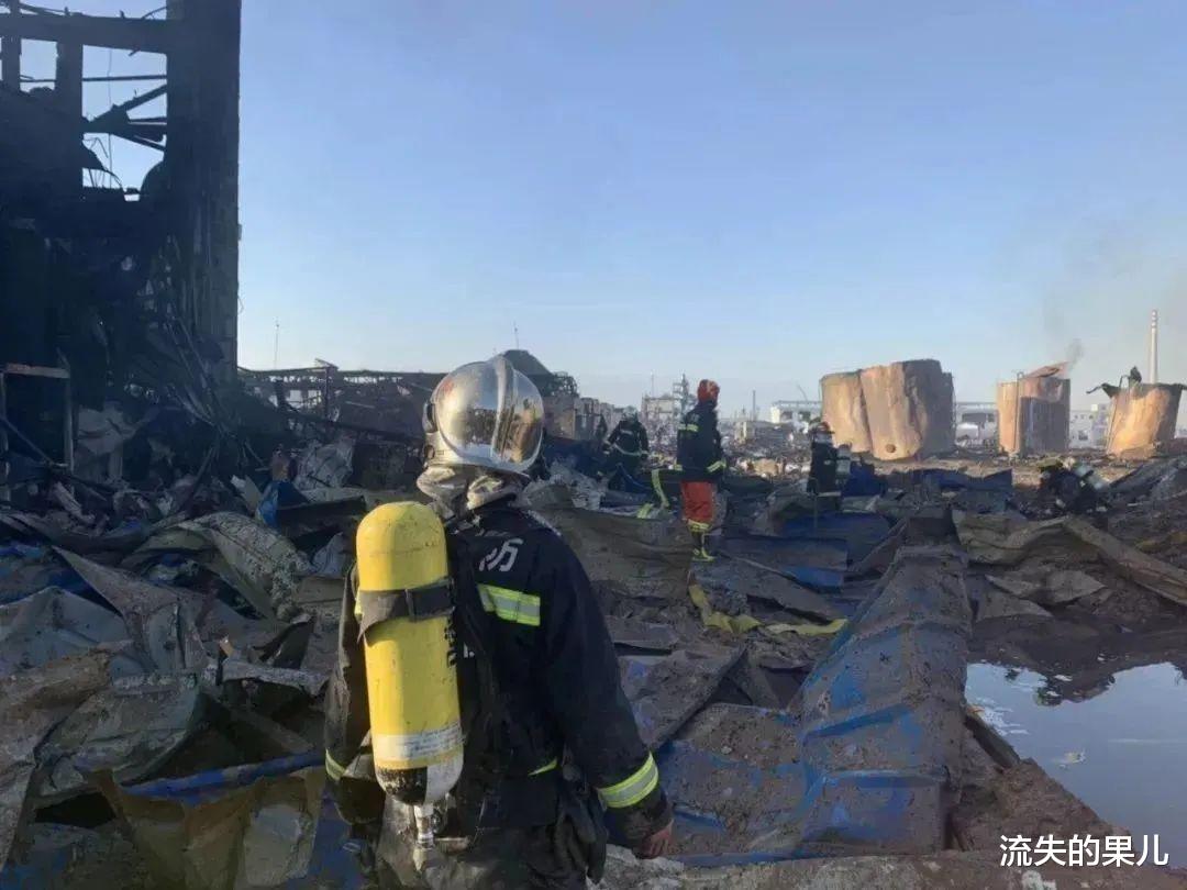 关于高密哪里爆炸的文章