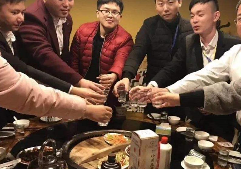 中国冬天比较热的省份，气候特点与旅游体验
