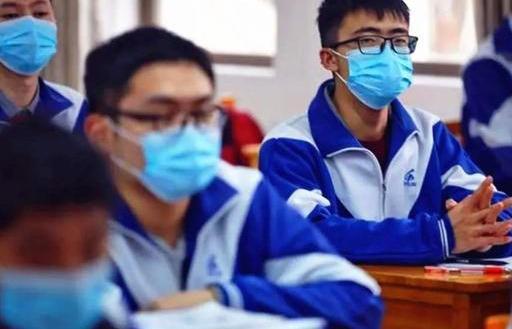 高考人数八年来首降，竞争压力真的小了吗？