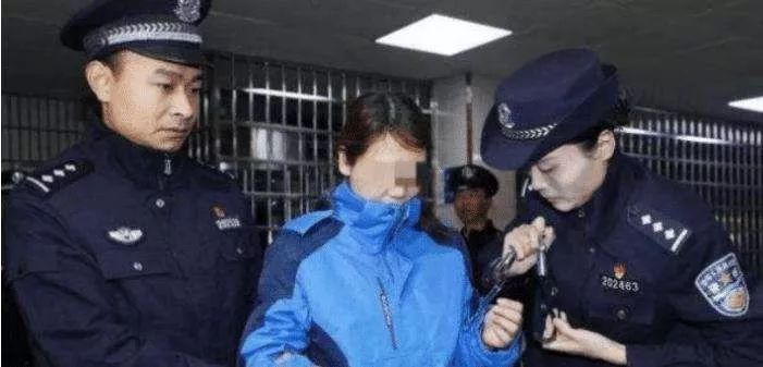男子杀友潜逃变身鱼贩，隐匿27年的悬疑追踪