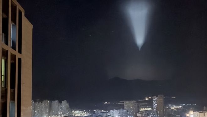 广东多地拍到耀眼发光体，专家回应