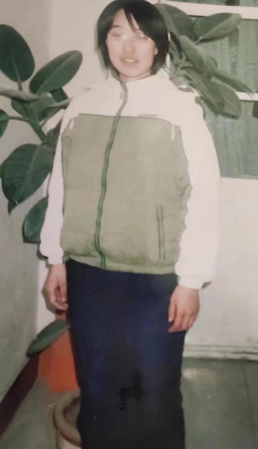 女子家门口离奇死亡，深度探究背后的真相