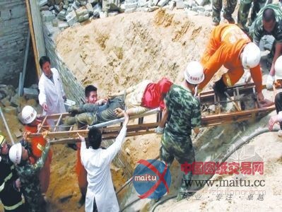 施工现场坍塌致3死，事故背后的警示与反思