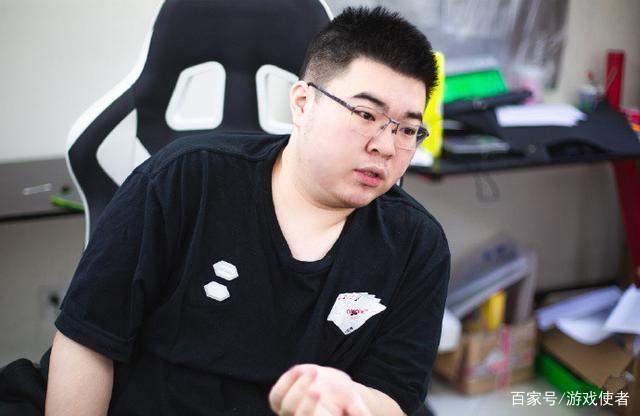韦神怎么火的？探究其网络热门现象的背后