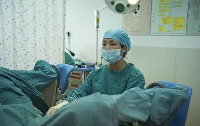 印度女工因担忧月经影响收入，竟选择摘除子宫——社会与文化的交织问题