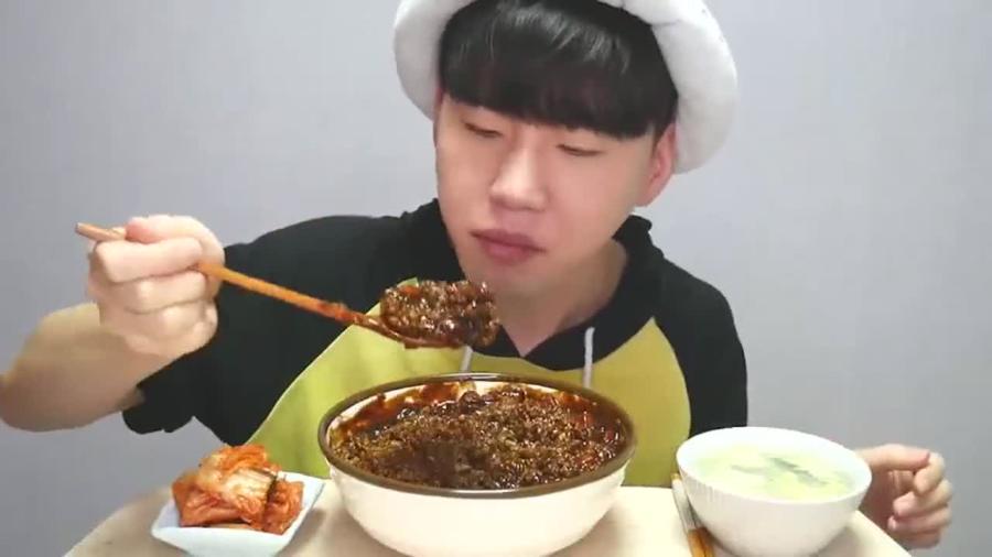 关于把给鸡吃的米给人吃好吗的探讨