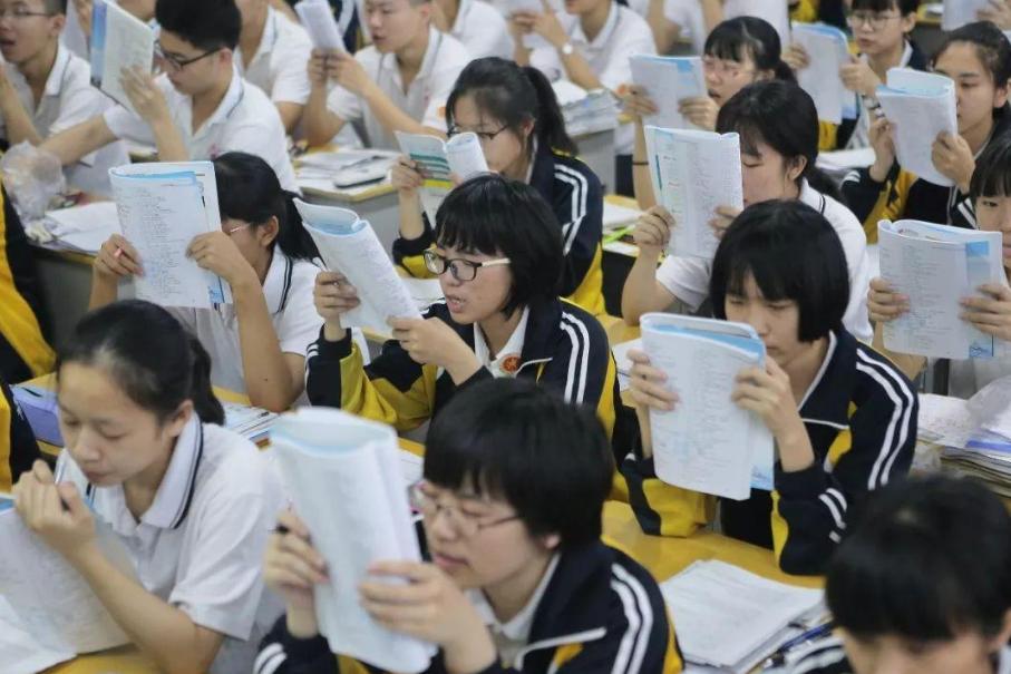 被浙大录取仍赴高考，追梦不止步的勇气与决心