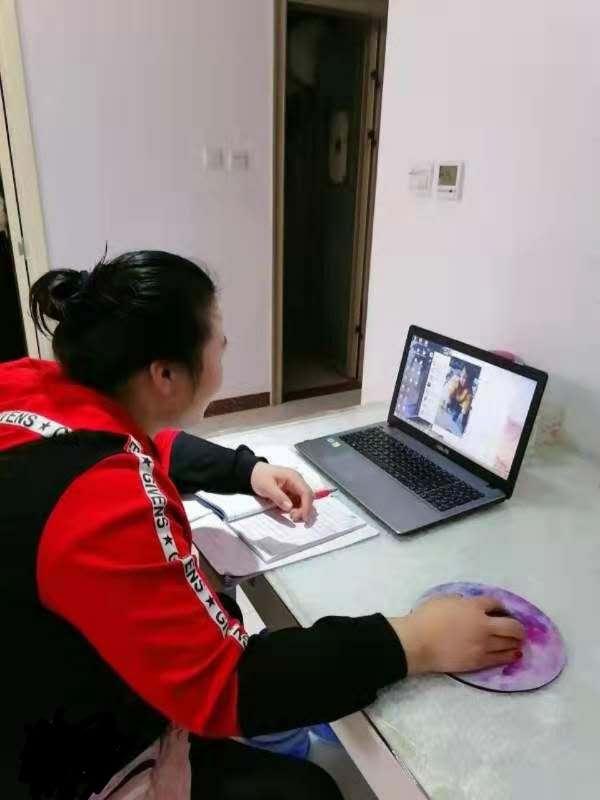 教育局回应湖北一考点英语听力卡顿事件