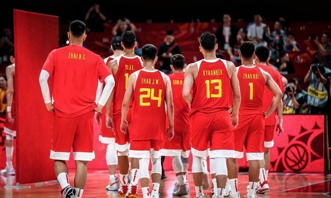 中国男篮亚洲杯12人大名单解析