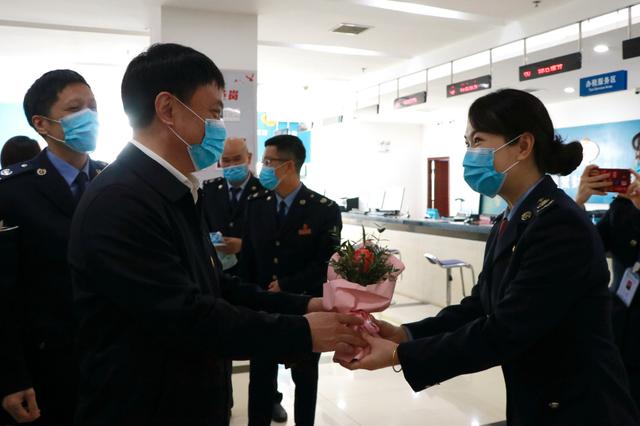 湘雅医院罗旻，医学领域的璀璨明星