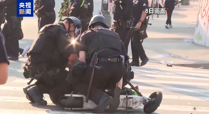 洛杉矶警察局大规模行动，目前已有70多人被捕