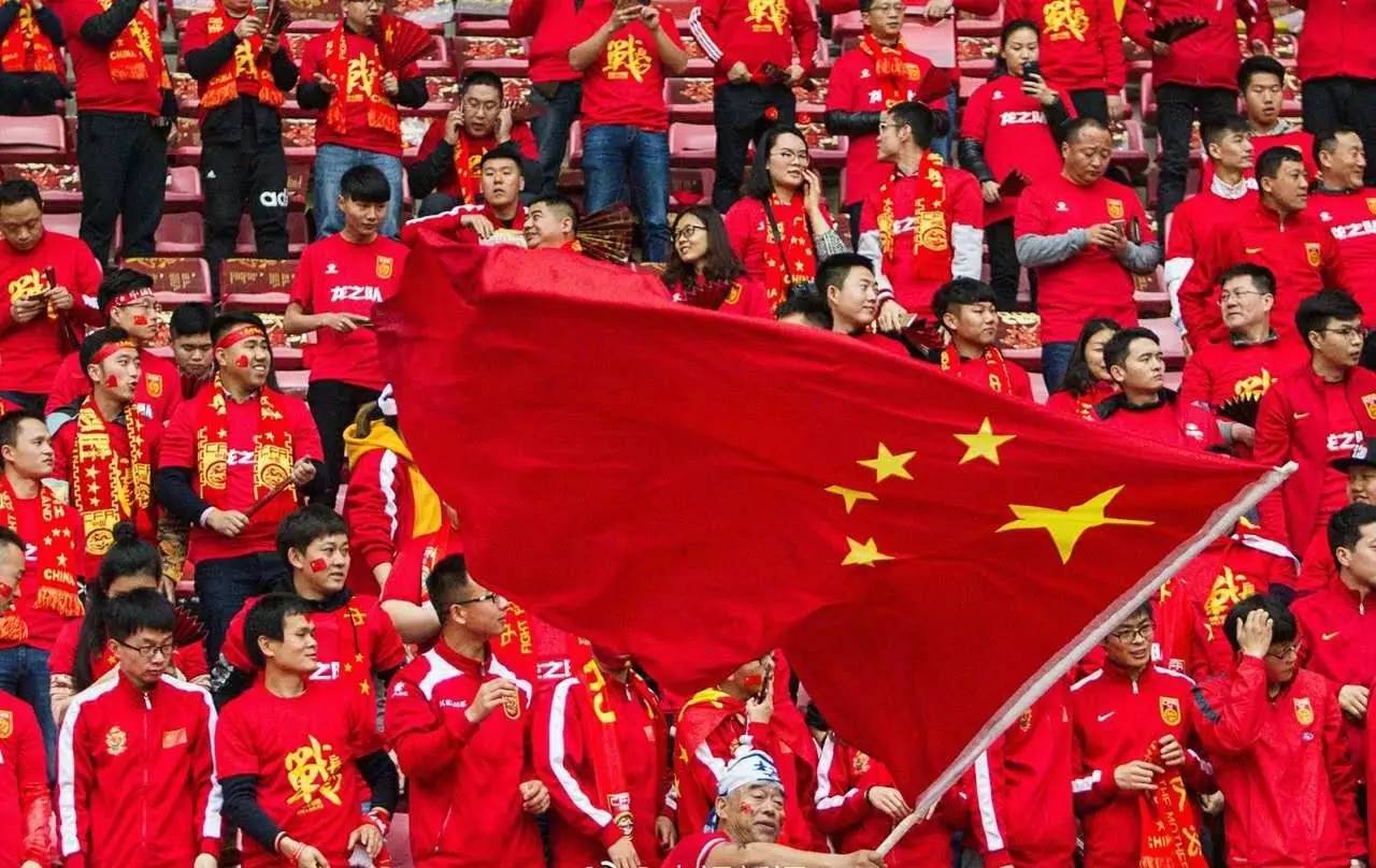 中国国足荣誉之战，铸就辉煌篇章