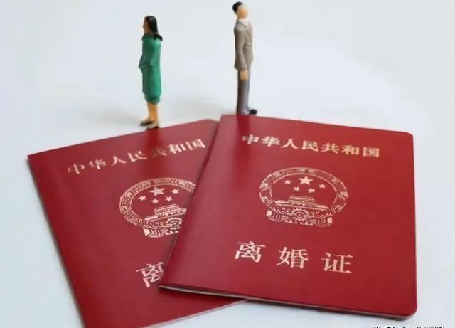高考结束挑行李回家的女生发声，青春的力量与时代的共鸣