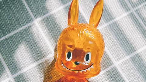 揭秘鹿晗隐藏款Labubu，星光之下的秘密魅力