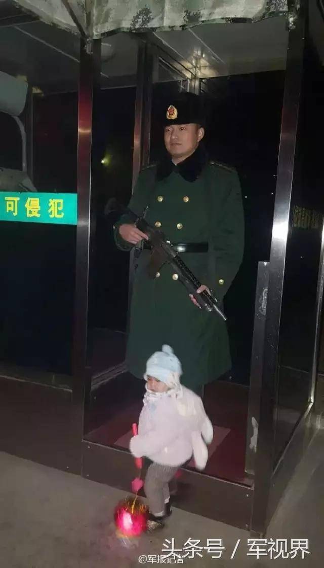 退伍军人当全职爸爸，曾深夜2点出走